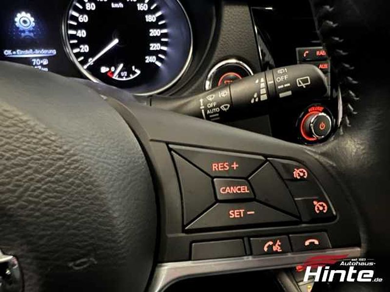 Nissan Qashqai Tekna+ 1.6 DiG-T Navi Voll LED Leder PGD Klimaautomatik